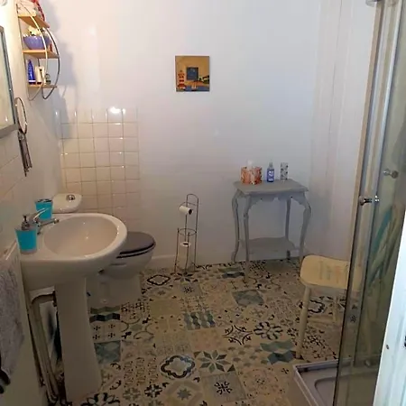 La Bicyclette Bleue Bed & Breakfast Montpinchon