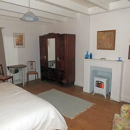 La Bicyclette Bleue Bed & Breakfast 3*