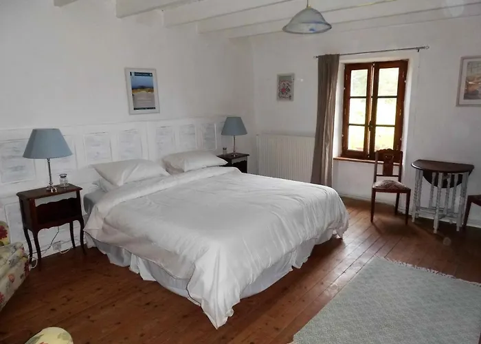 La Bicyclette Bleue Montpinchon